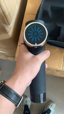 Pistolet de massage à six têtes 12V pour la récupération de l'entraînement du corps entier